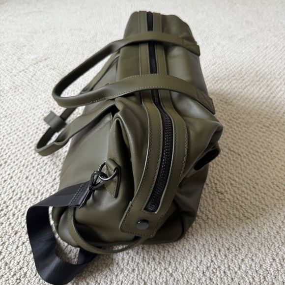 EUC Calpak Hue Duffle Bag - Moss - Picture 2 of 10